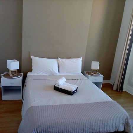 Quartier Le Plus Anime De Marseille "La Plaine Cours Julien "Chambre Avec Salle De Bain Wc Privee Integrees "Dans Appartement Bagian luar foto